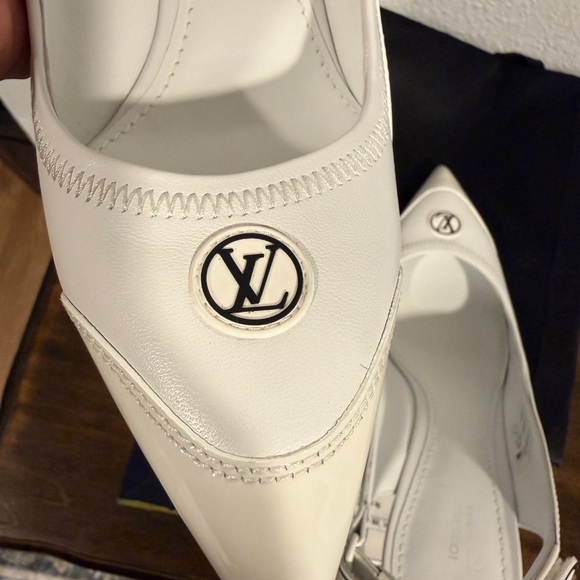 *AUTHENTIC* Louis Vuitton Archlight Slingback Pump - Picture 5 of 9